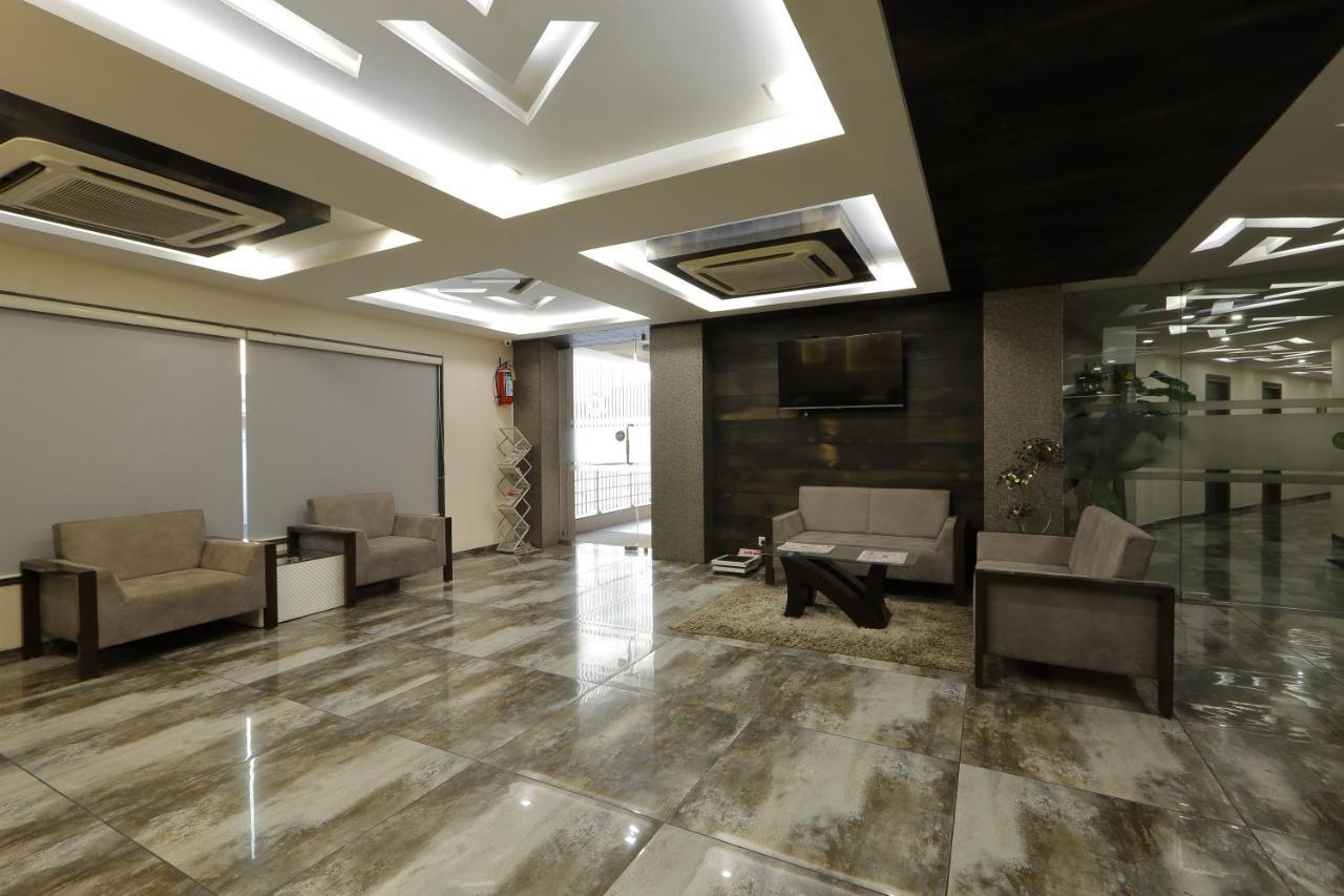 Hotel Unity Ahmedabad Esterno foto