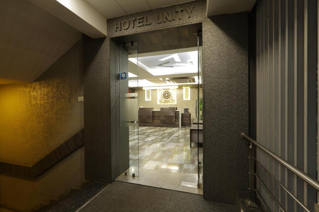 Hotel Unity Ahmedabad Esterno foto